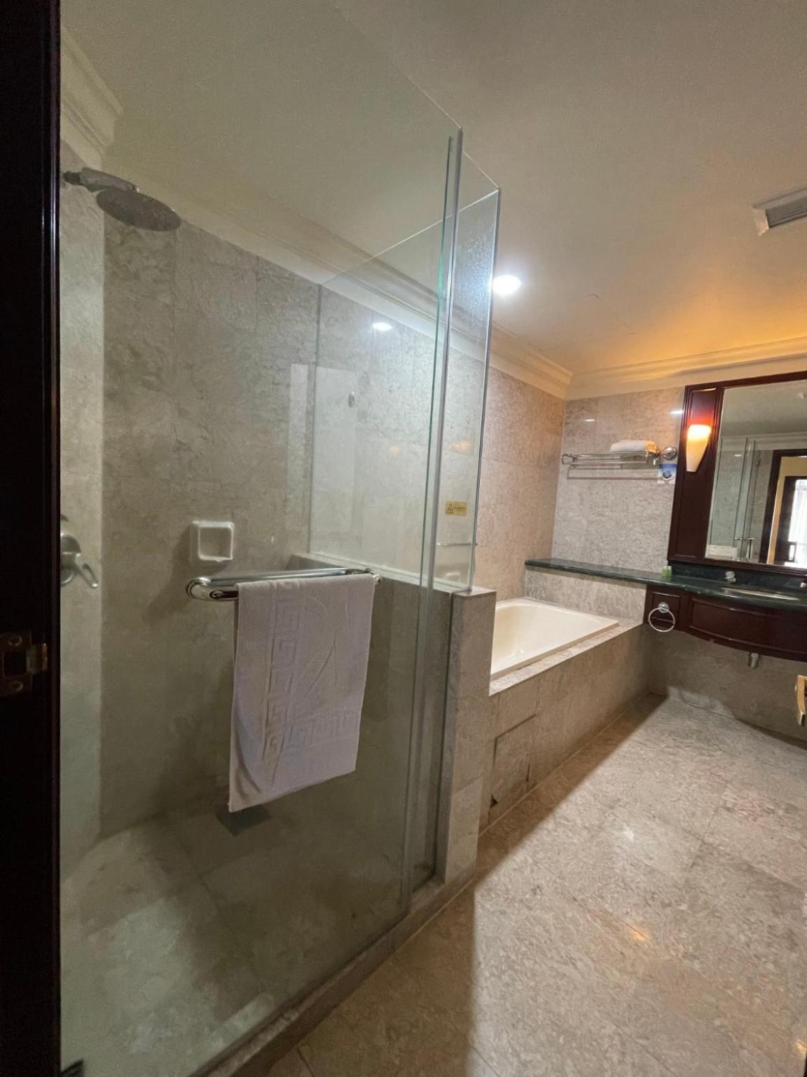 Marigold Times Square Kl Apartemen
